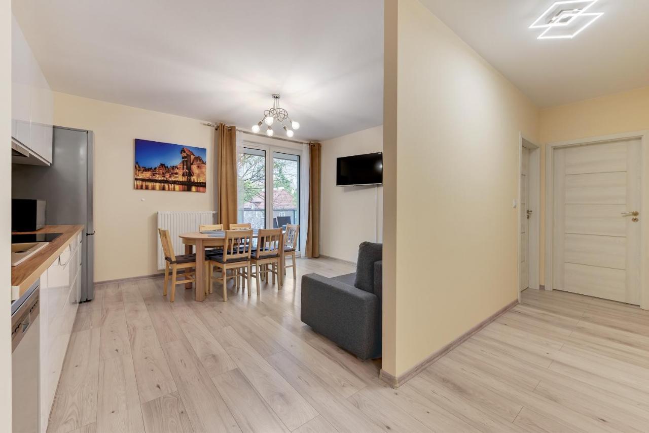 Gdansk Centrum - Apartament 3 - Pokojowy Z Duzym Tarasem エクステリア 写真