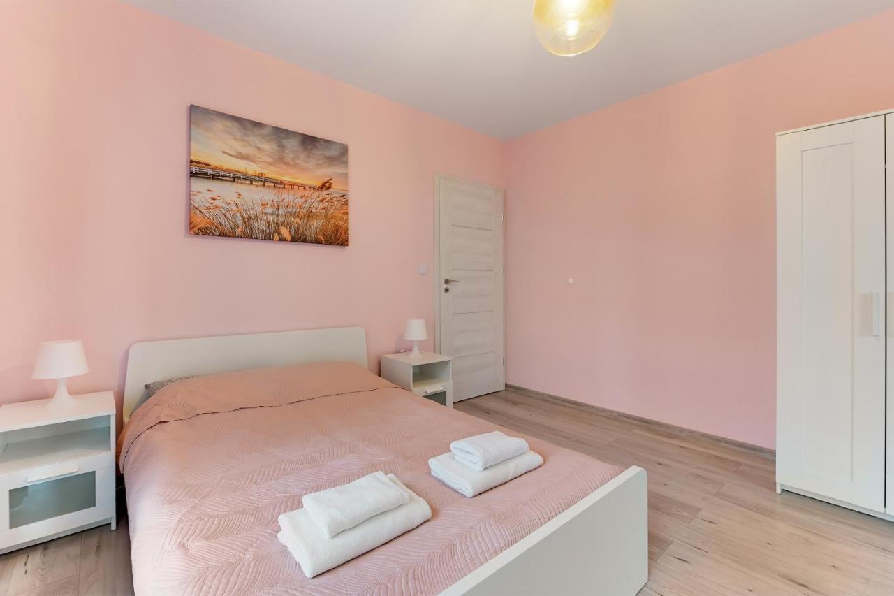 Gdansk Centrum - Apartament 3 - Pokojowy Z Duzym Tarasem エクステリア 写真
