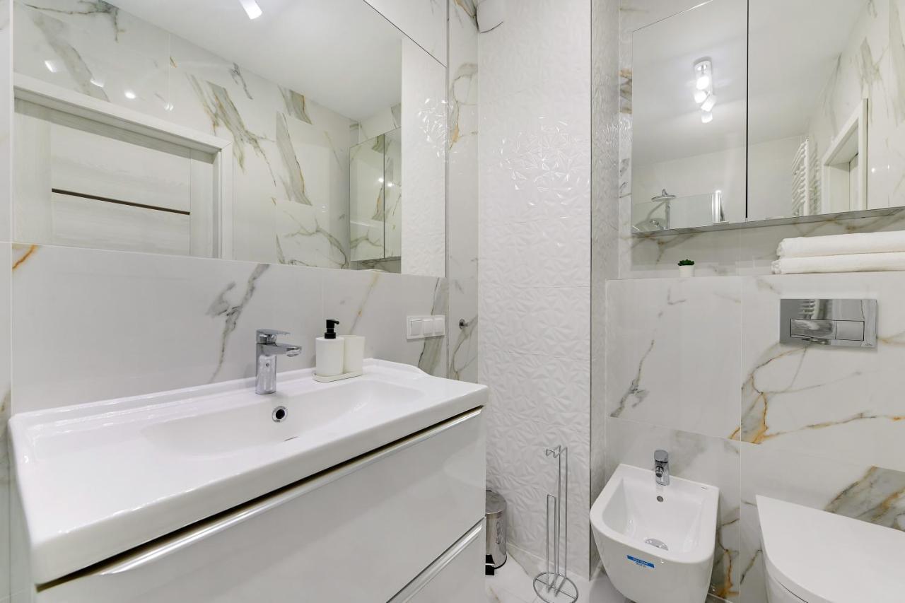 Gdansk Centrum - Apartament 3 - Pokojowy Z Duzym Tarasem エクステリア 写真